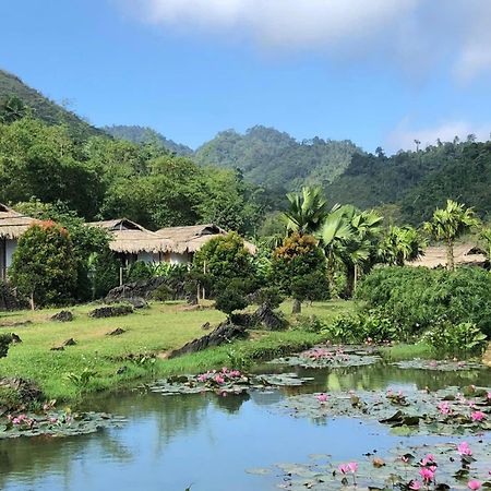 Bakhan Village Resort 마이쩌우 외부 사진